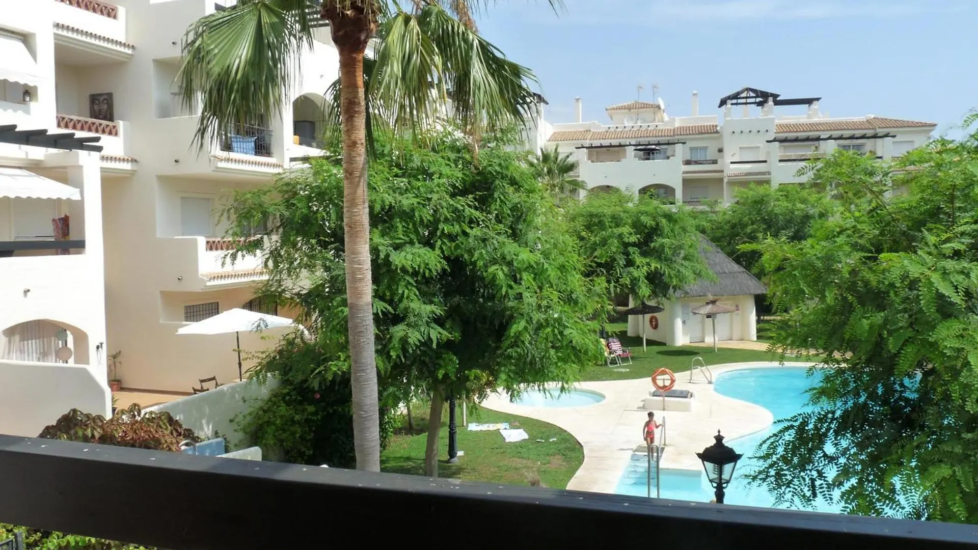 2010-Superb Apt 2 Bedrooms In Complex With Pool Manilva
